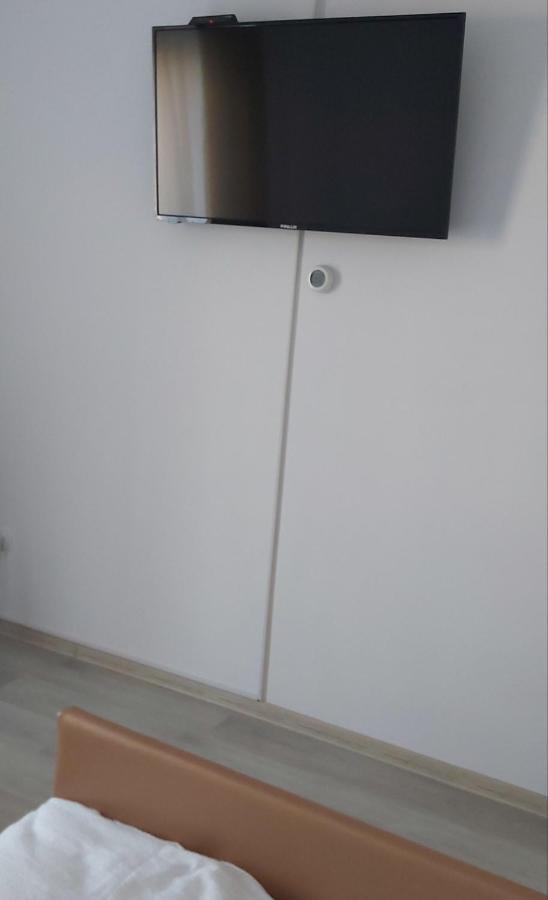 Studio Elisa Lägenhet Caransebeş Exteriör bild